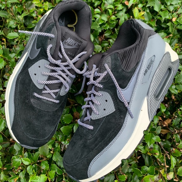 air max 90 black suede